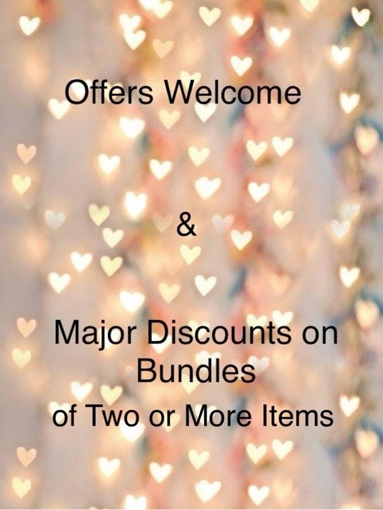 Kendra Scott Elisa Gold Pendant Necklace in Iridescent Drusy - Picture 12 of 12